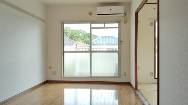 グリーンパーク田園１９号の居間・リビング