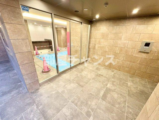 エステムコート名古屋上前津のエントランス