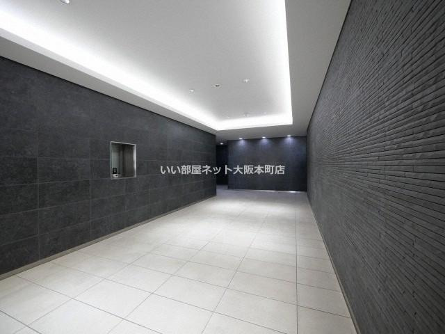 コンフォリア阿波座のロビー