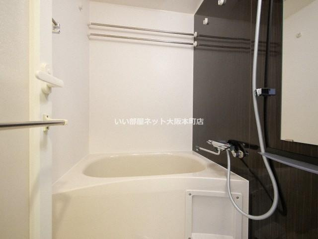 コンフォリア阿波座の浴室