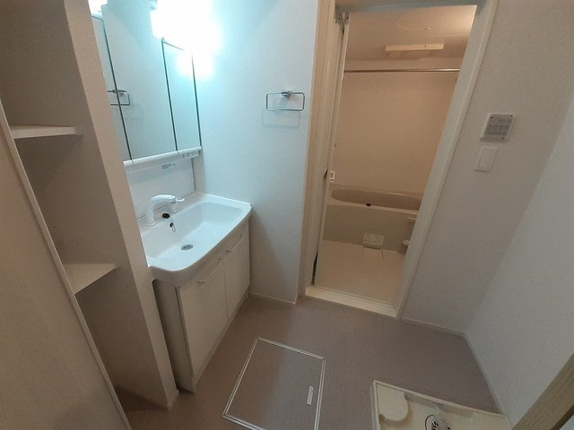 広い洗面スペース