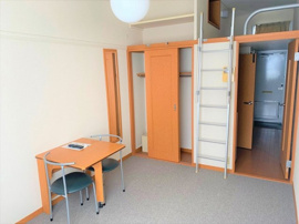 「同タイプの部屋の写真です」「現況優先」