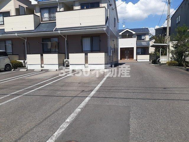 パルテールＢの駐車場|駐車場完備です