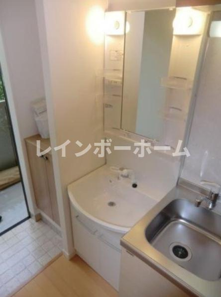 ブロッサムテラス松戸の独立洗面台