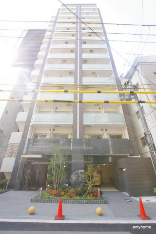 ライブカーサ本町　仲介手数料無料の外観