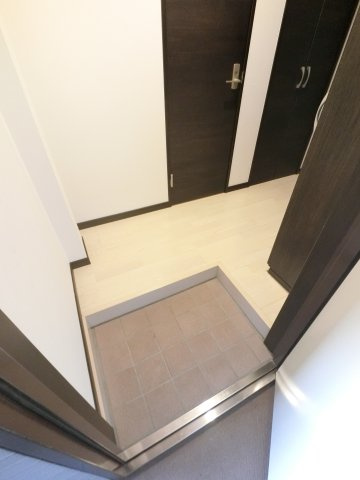 アンブラッセ要町の玄関