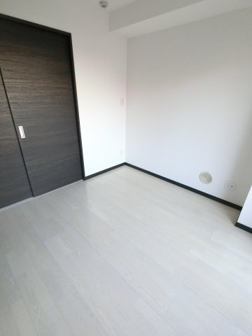 アンブラッセ要町の居間・リビング