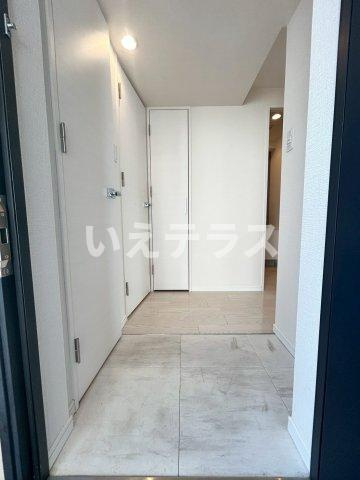S-RESIDENCE神戸元町の玄関