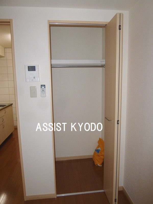 ベルク城山弐番館の収納|※同物件同仕様の参考写真です