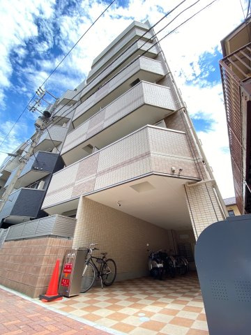チェリーブロッサムの外観