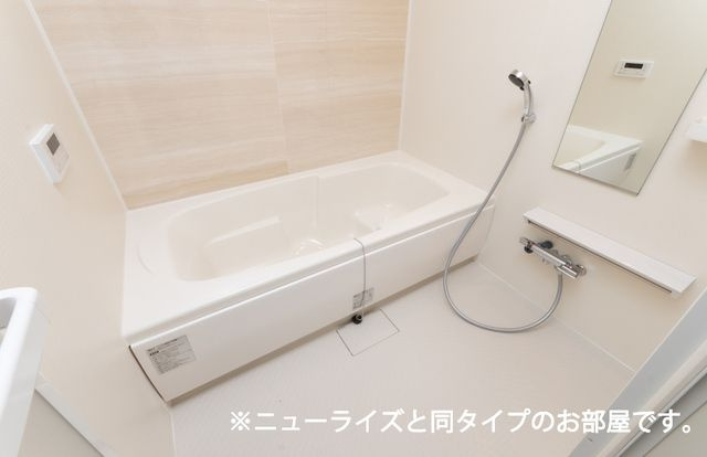 プラス　オンの浴室