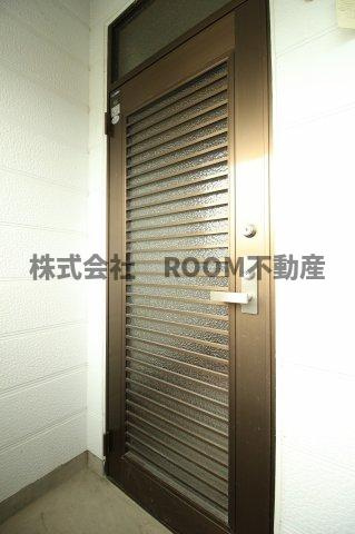 本村住宅の玄関|落ち着いた玄関です