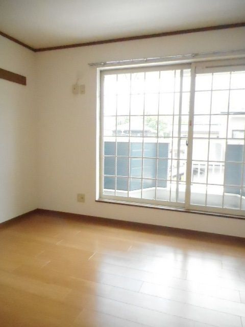 スカイフォーの居間・リビング