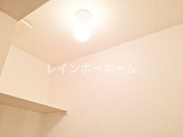 ステージMSJの収納|※別部屋参考写真