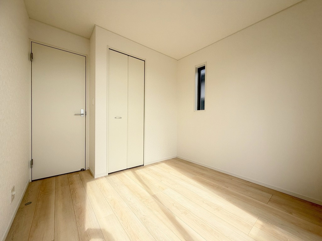 三郷市花和田　新築戸建　全2棟　1号棟の洋室|同施工会社の参考写真になります。