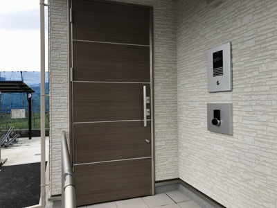 【その他】 | クレイノショコラ | オートロックです
