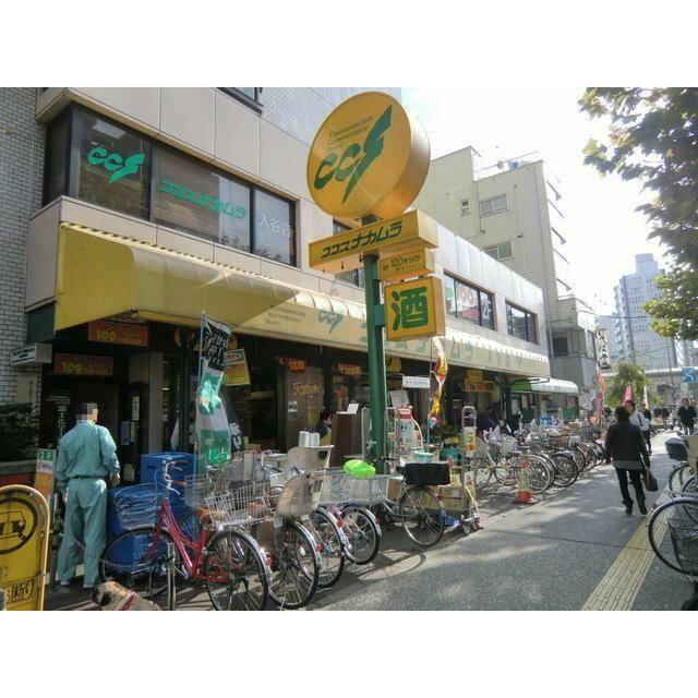 ラルジュマノワールの周辺