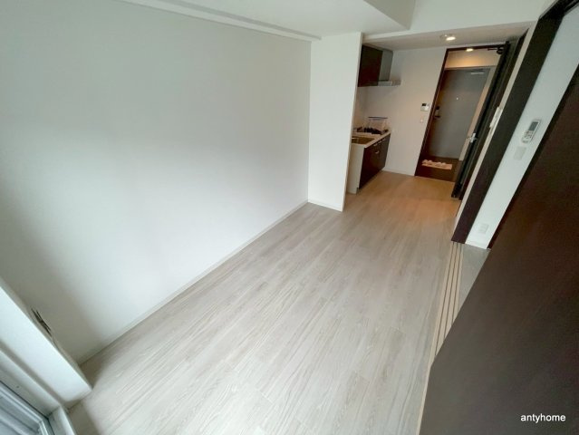 ブラウ本町東　仲介手数料無料の居間・リビング