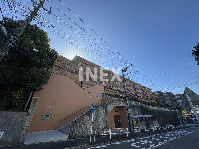 ライオンズマンション下永谷の外観