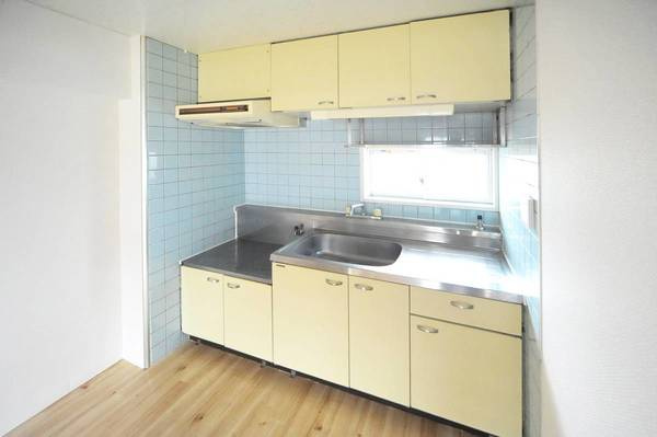 ビレッジハウス川井宿5号棟のキッチン|ビレッジハウスの同一物件・同一タイプの間取りの写真です