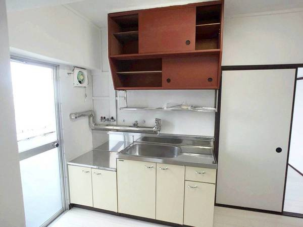 ビレッジハウス戸川2号棟のキッチン|ビレッジハウスの同一物件・同一タイプの間取りの写真です