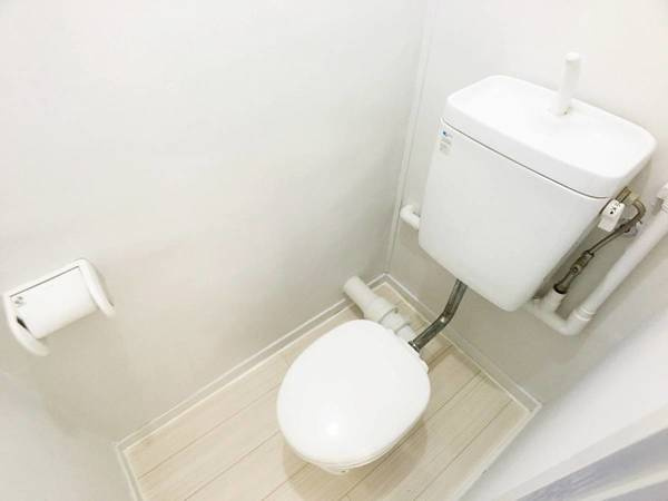 ビレッジハウス三田1号棟のトイレ|ビレッジハウスの同一物件・同一タイプの間取りの写真です