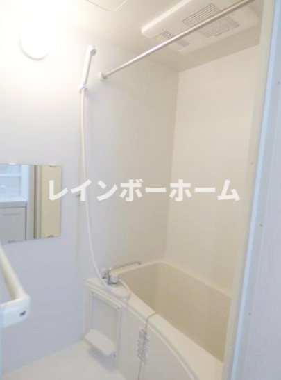 AJ新鎌ヶ谷の浴室
