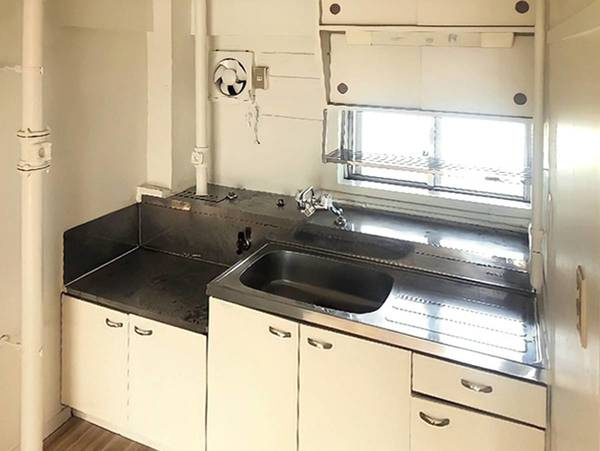 ビレッジハウス不入斗1号棟のキッチン|ビレッジハウスの同一物件・同一タイプの間取りの写真です