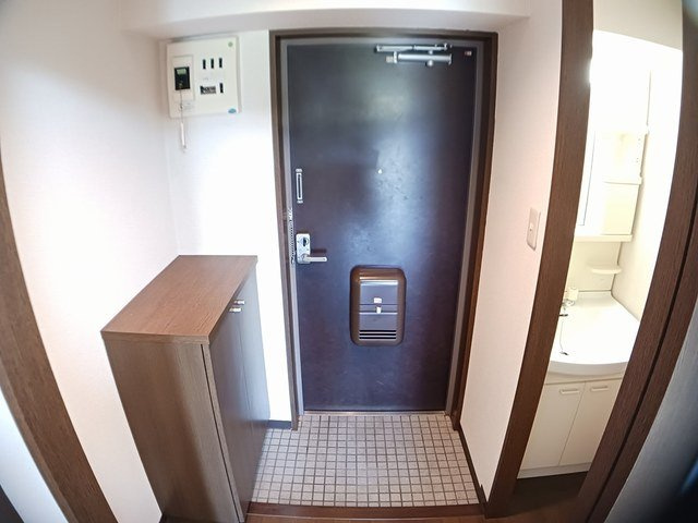 メルヴェーユ４５の玄関