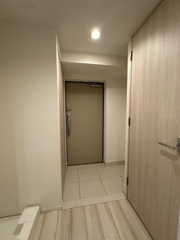 ＧＲＡＮ ＰＡＳＥＯ 三ノ輪の玄関