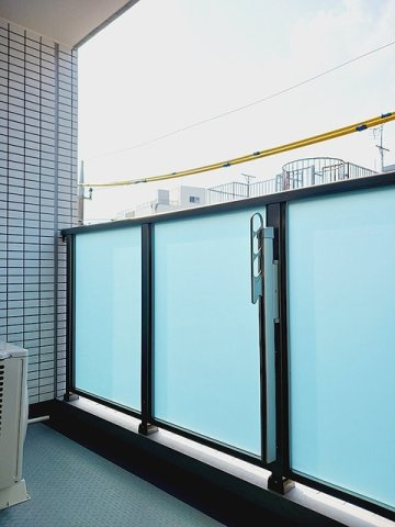 ライズ脇田町　Ｂ館のバルコニー