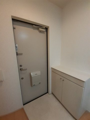 【玄関】 | レスポワール山王