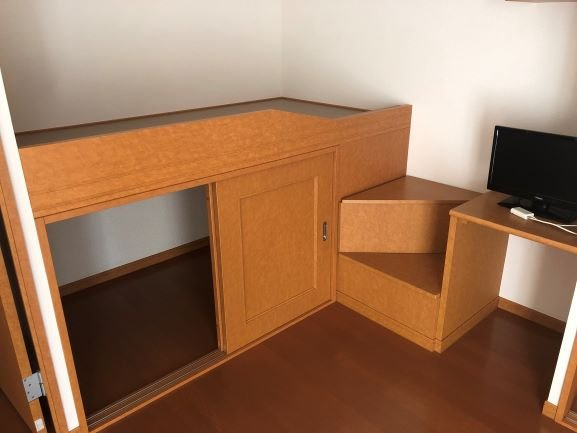 レオパレスかつらぎの寝室