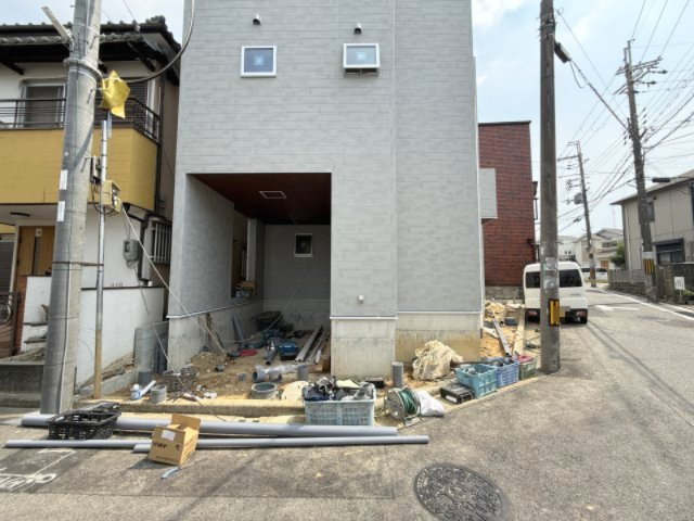 堺市東区西野　第6期　新築一戸建ての駐車場