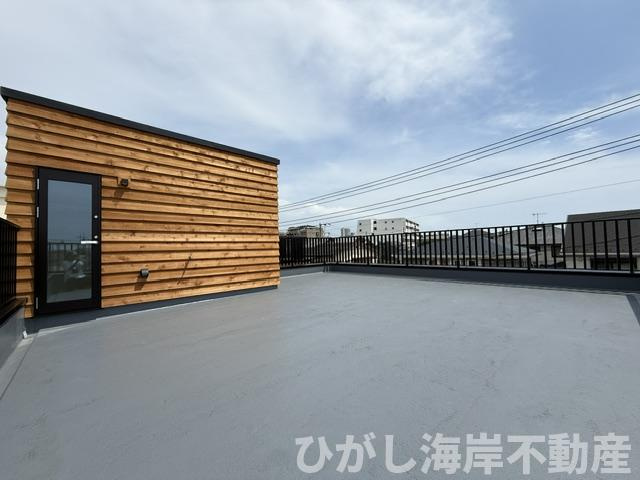 茅ヶ崎市小和田3丁目　新築戸建　全2棟のバルコニー|ルーフバルコニー