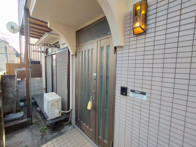 91 クロス中目黒3の玄関|



