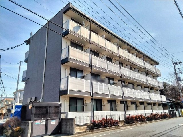 レオパレスモンジュイの外観
