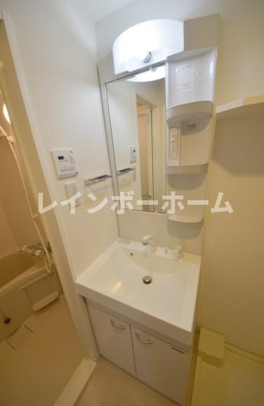 サムティレジデンス市川の洗面所