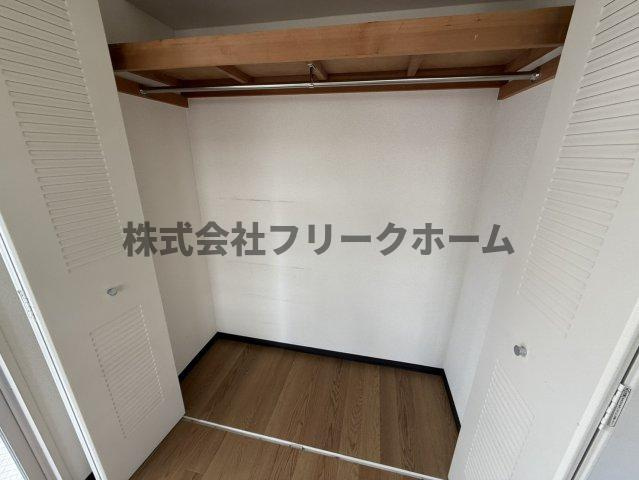 小金井市梶野町３丁目の賃貸マンションの収納