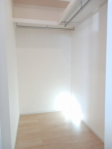 グラーディアの収納|ちょっとした収納スペースも充実しています