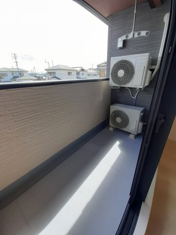クララボージャ　Ａのバルコニー|外からの目が気にならないバルコニーで洗濯物が干せます
