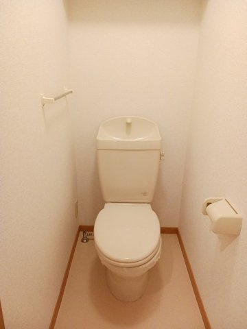 パンタナ－ルのトイレ|清潔感のあるトイレです