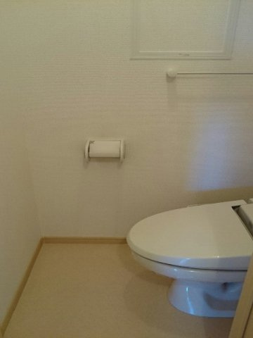 サンパティーク・パレス　Ｃのトイレ|清潔感のあるトイレです
