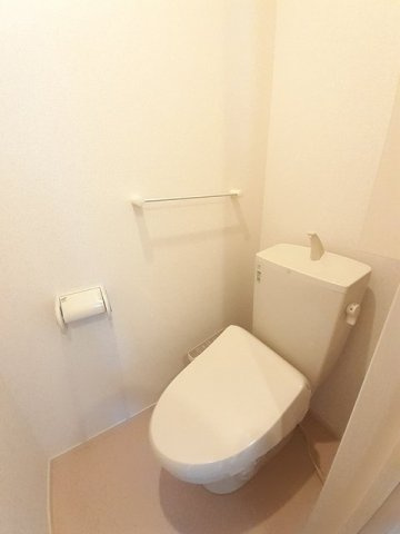 パーク　アクシスオスト　Ａのトイレ|落ち着いたトイレです
