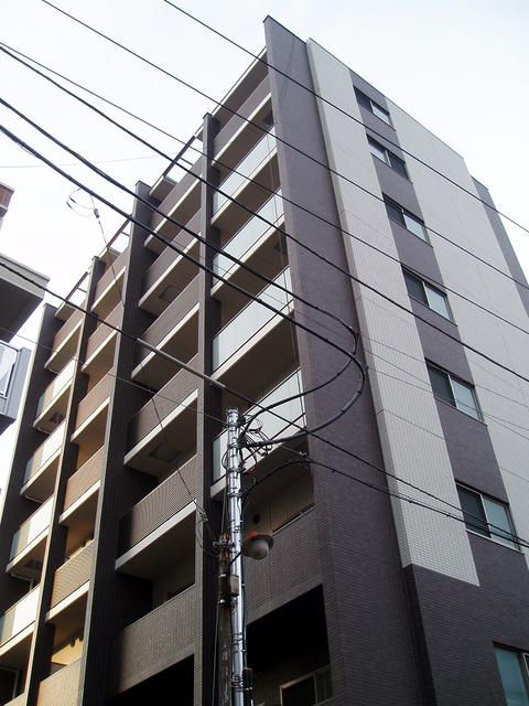 クレストコート八王子の外観