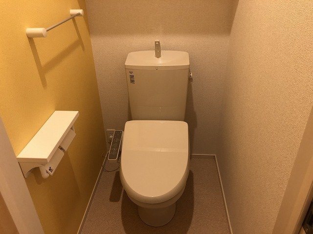 フラワー　ヒルズのトイレ