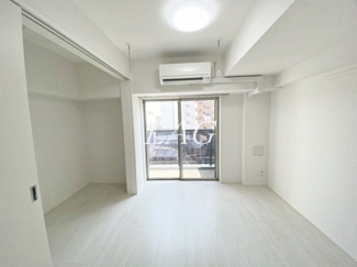 【居間・リビング】 | RELUXIA TOKYO NORTH | 洋室のお部屋です。