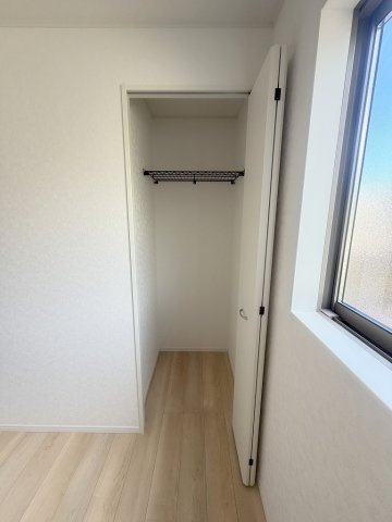 三郷市花和田　新築戸建　全2棟　2号棟の収納|同施工会社の参考写真になります。