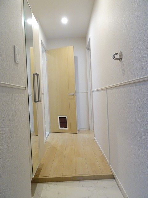 サンリット・メゾンの玄関