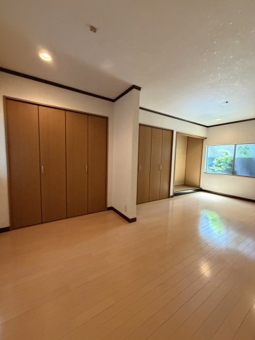 石井町借家の居間・リビング